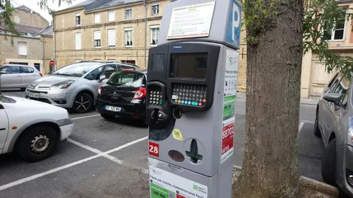 Charleville : une pétition contre la fin de la gratuité du...